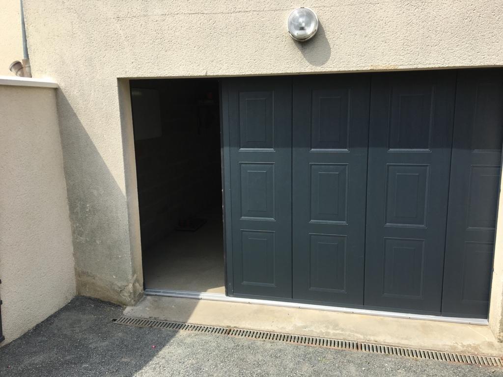 Porte garage 1